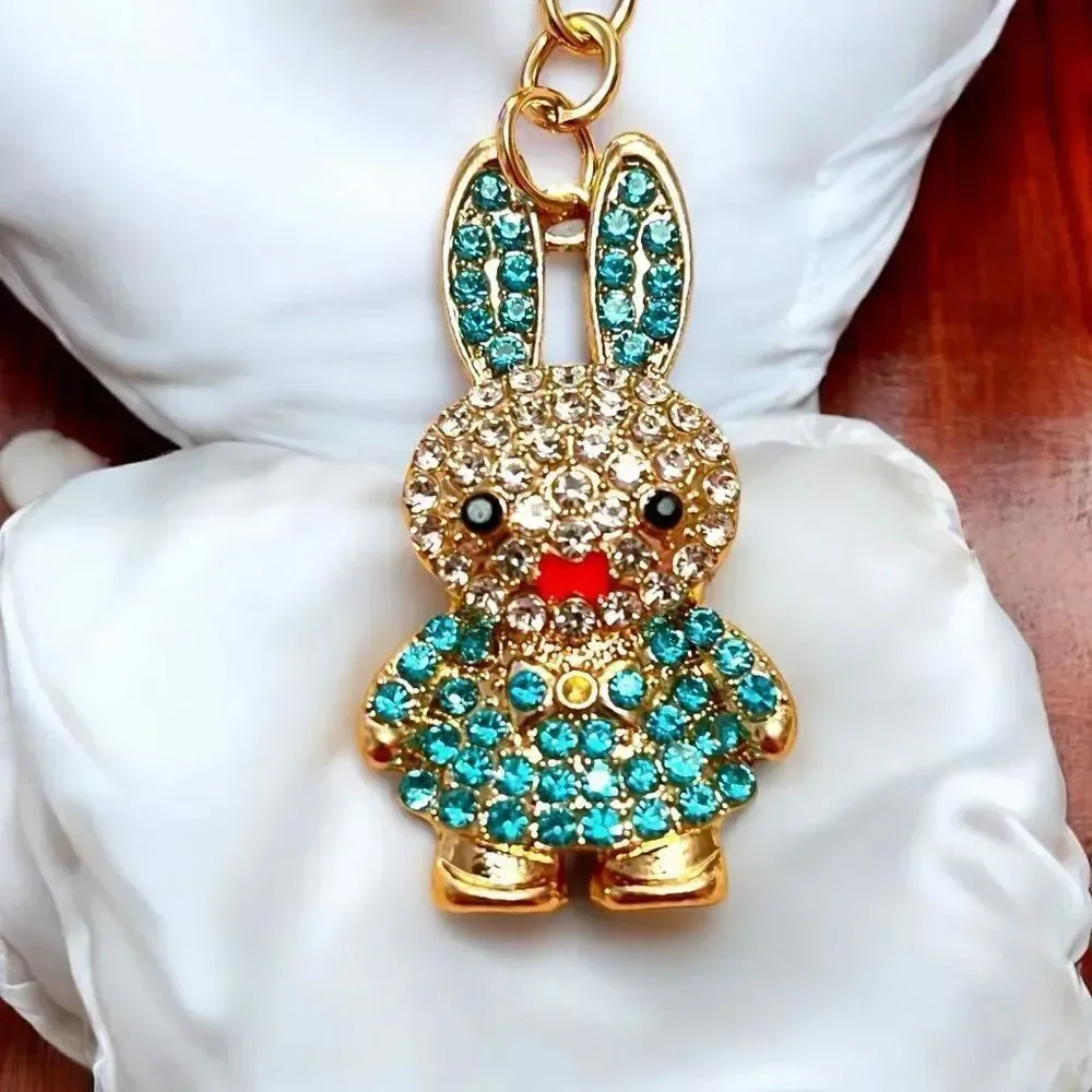 ⭐️3/$25⭐️ White and Teal Rhinestone Bunny Gold Tone Keychain